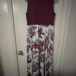 Floral Sleeveless Maxi Dress